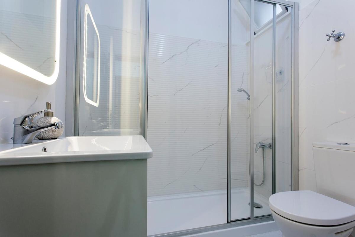 Ginjinha House - 4 Rooms - Bairro Alto - with AC! Lisboa Exterior foto
